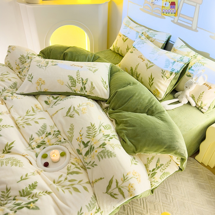 91家纺网 家纺一手货源 找家纺 2024新款抗静电加厚牛奶绒印花四件套 花叶漫舞