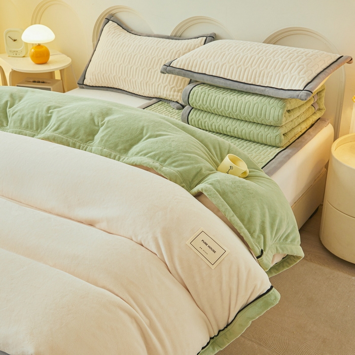 91家纺网 家纺一手货源 找家纺 （总）爱思凯家纺 2025新款千寻-新棉绒被套系列