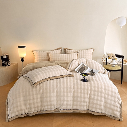 91家纺网 家纺一手货源 找家纺 欧邦 新款A类泡泡绒牛奶绒单被套夹棉床盖单品可组合 泡泡米白