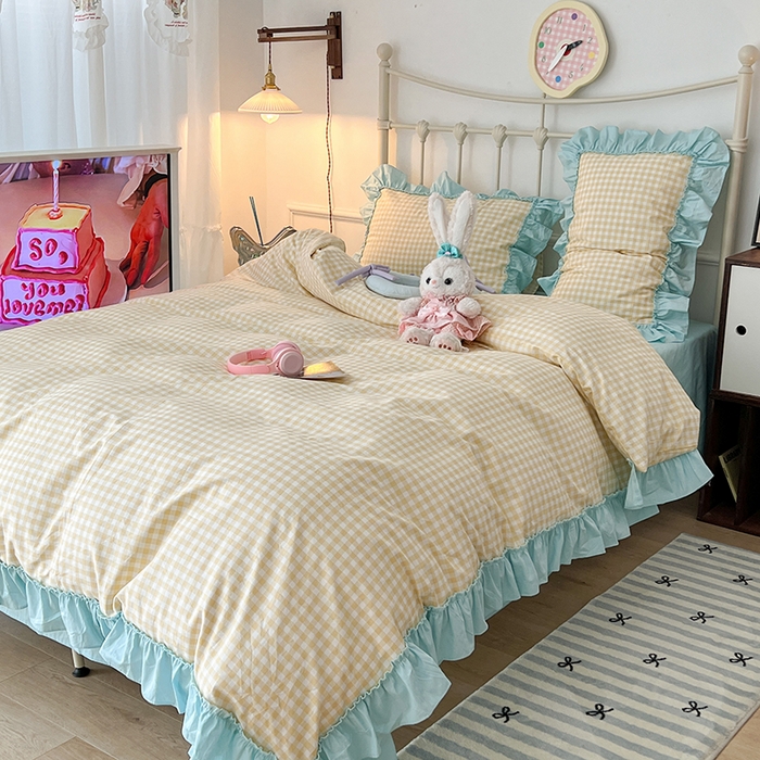 91家纺网 家纺一手货源 找家纺 2024新款花边奶油格子全棉混搭款四件套 柠檬黄格