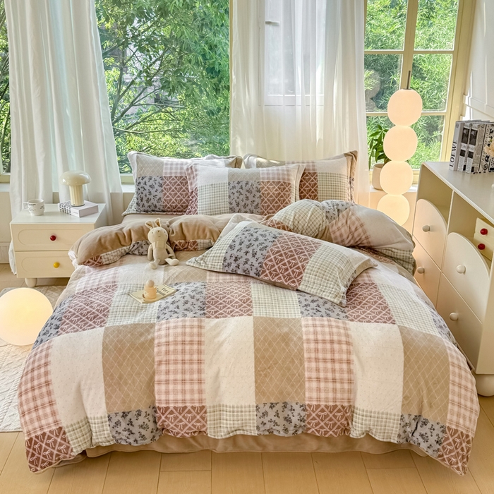 91家纺网 家纺一手货源 找家纺 富之航家纺 2024新款高克重小清新牛奶绒四件套 花漾