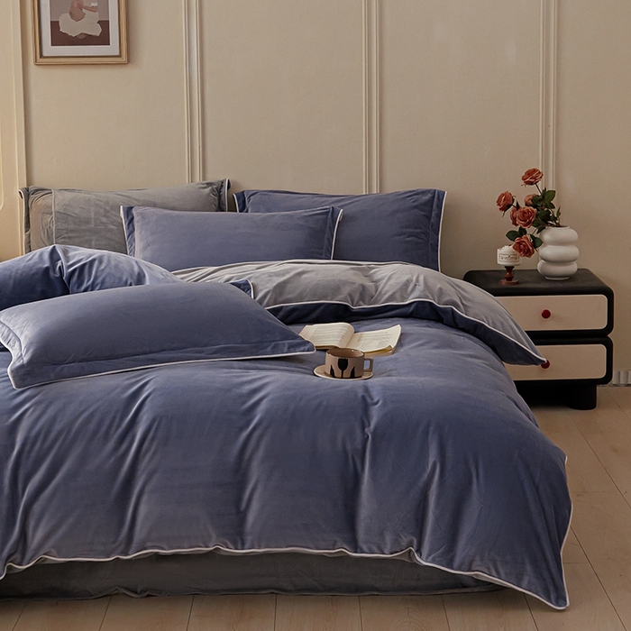 91家纺网 家纺一手货源 找家纺 澳梵家居 澳梵家居 2024新款A类宝宝绒嵌绳款四件套--【雅致系列】 雾紫+灰