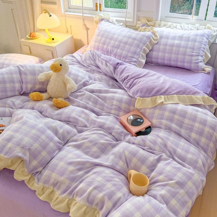 91家纺网 家纺一手货源 找家纺 2024新款高克重韩版牛奶绒四件套-奶油格子系列 奶油紫格