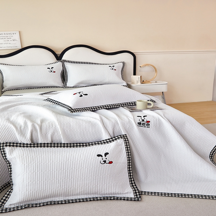 91家纺网 家纺一手货源 找家纺 （总）莎果家纺 2024新款全棉13372刺绣款高温砂洗床盖三件套