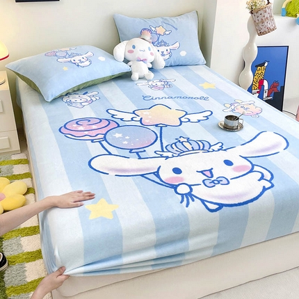 91家纺网 家纺一手货源 找家纺 （总）米帛家纺 2024新款A类三丽鸥卡通床笠单件床罩冬季加厚牛奶绒床垫保护罩全包床单套