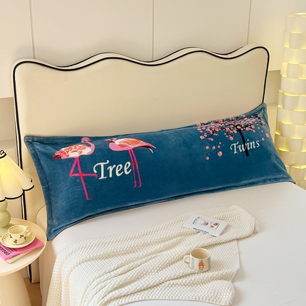 91家纺网 家纺一手货源 找家纺 （总）圣比熊 2025新款冬季法莱绒枕套牛奶绒1.5m枕头套双人珊瑚绒枕芯套