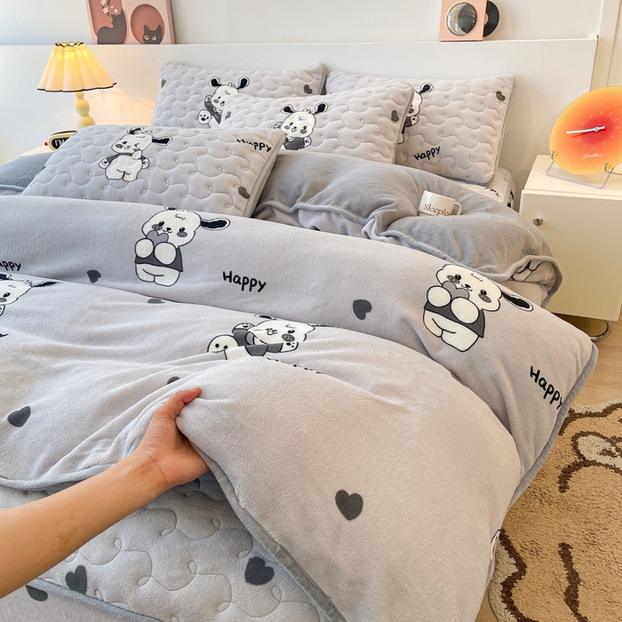 91家纺网 家纺一手货源 找家纺 2024新款A类牛奶绒包边款加厚保暖被套-印花款（机包边款）俏皮狗