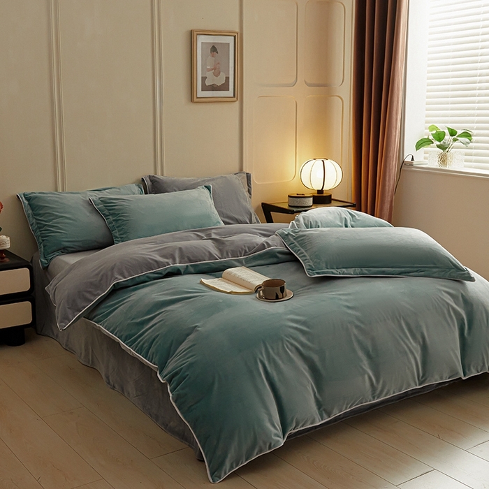 91家纺网 家纺一手货源 找家纺 澳梵家居 澳梵家居 2024新款A类宝宝绒嵌绳款四件套--【雅致系列】 浅黛蓝+灰