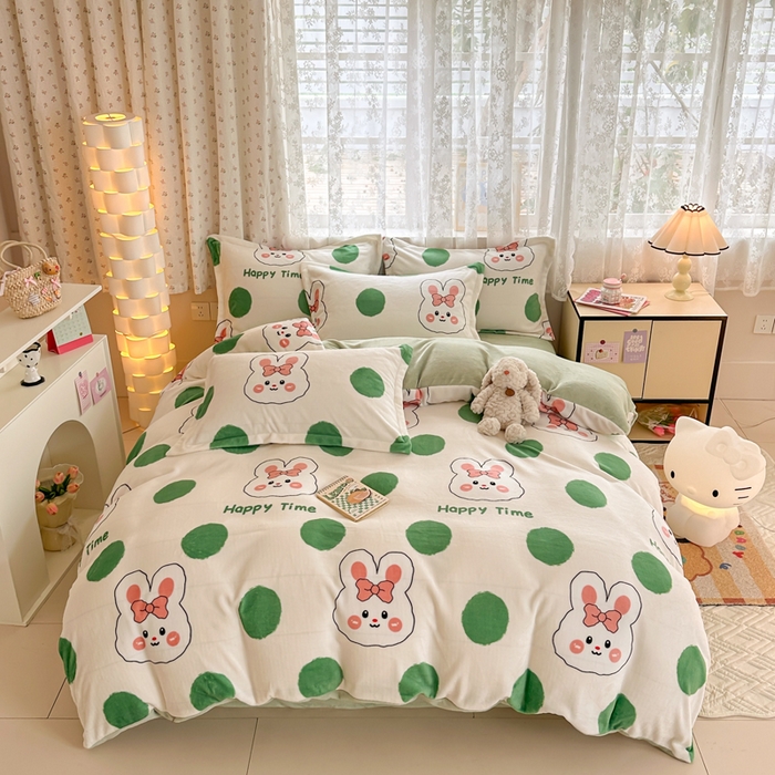 91家纺网 家纺一手货源 找家纺 全季家居 2024新款A类小清新印花牛奶绒高克重加厚保暖四件套 点点兔