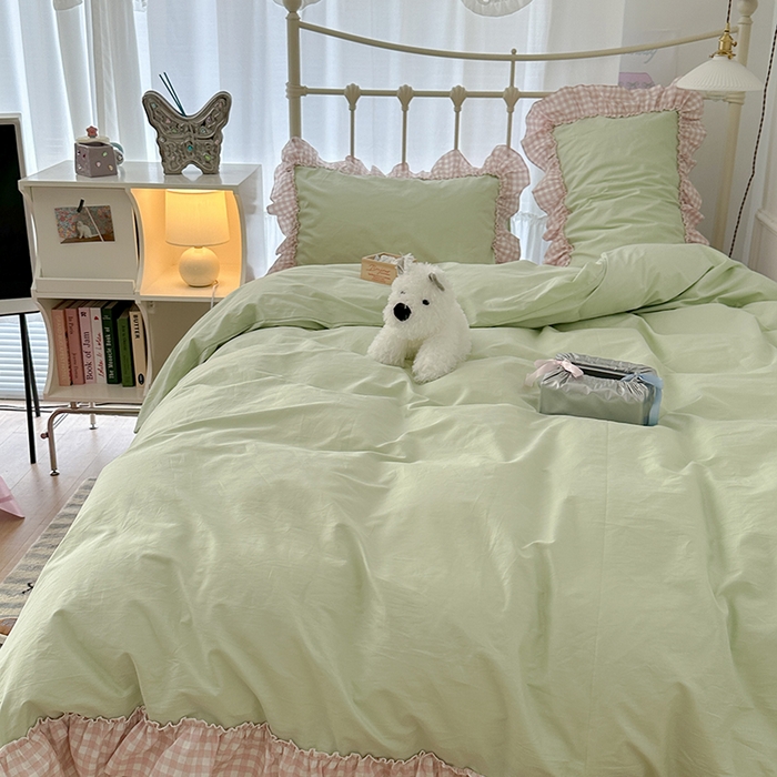 91家纺网 家纺一手货源 找家纺 2024新款花边奶油格子全棉混搭款四件套 莓莓芭乐