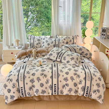 91家纺网 家纺一手货源 找家纺 （总）富之航家纺 2024小清新四件套被套牛奶绒四件套法莱绒水晶绒法兰绒兔毛绒兔绒金貂绒雕花绒