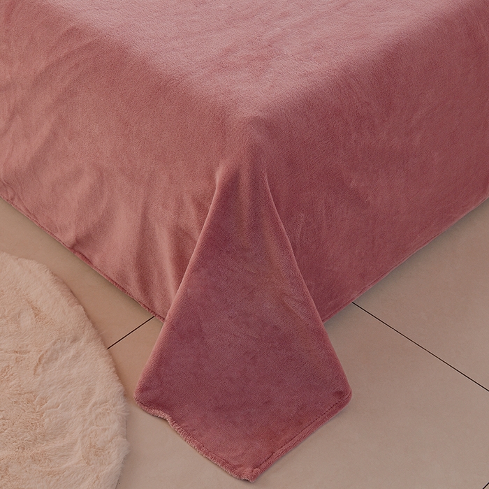 91家纺网 家纺一手货源 找家纺 简爱家纺 2025新款轻奢欧式加厚高克重牛奶绒四件套 珊瑚红