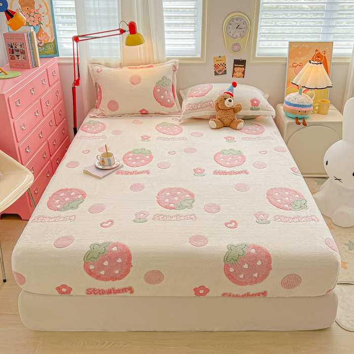 91家纺网 家纺一手货源 找家纺 韩巢家纺 2024新款加厚雪花绒卡通印花保暖床笠三件套 甜蜜