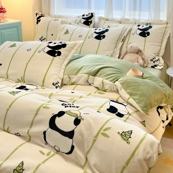 91家纺网 家纺一手货源 找家纺 慕尚家纺 2025新款3.5kg高克重田园花卉类牛奶绒四件套 快乐熊猫