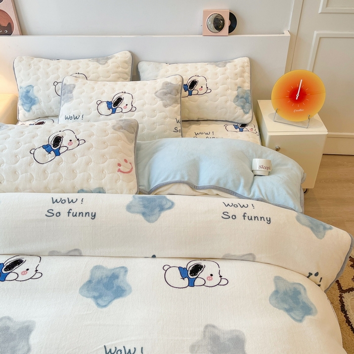 91家纺网 家纺一手货源 找家纺 2024秋冬A类牛奶绒加厚夹棉床笠+牛奶绒被套四件套帕恰狗