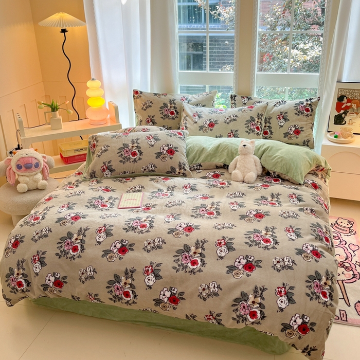 91家纺网 家纺一手货源 找家纺 慕澄家纺 2024新款兔绒牛奶绒加厚保暖印花四件套 法式庄园