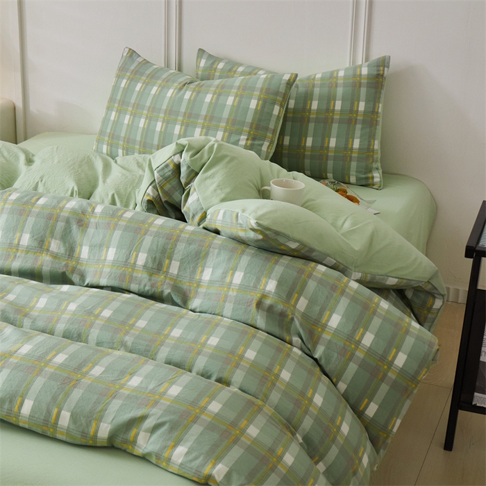 91家纺网 家纺一手货源 找家纺 盛秋家纺 2025新款格子单被套伯曼+灰绿