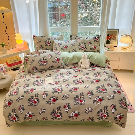 91家纺网 家纺一手货源 找家纺 慕澄家纺 2024新款兔绒牛奶绒加厚保暖印花四件套 法式庄园