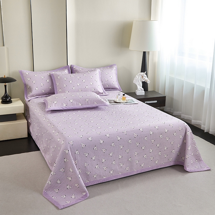 91家纺网 家纺一手货源 找家纺 莎果家纺 2025秋冬一面天丝一面绒高温砂洗床盖三件套 车厘熊仔