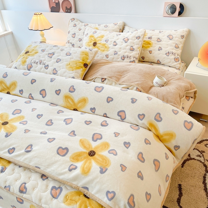 91家纺网 家纺一手货源 找家纺 2024秋冬A类牛奶绒加厚夹棉床笠+牛奶绒被套四件套寐色