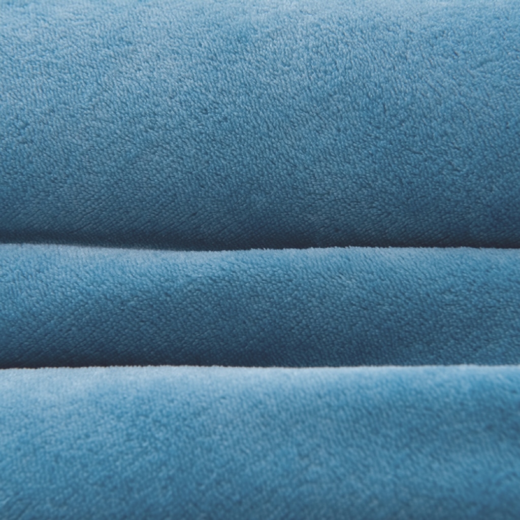 91家纺网 家纺一手货源 找家纺 牛魔王家居 2024新款加厚牛奶绒绣花冬被春秋被大豆被被子 牛奶绒+月光蓝