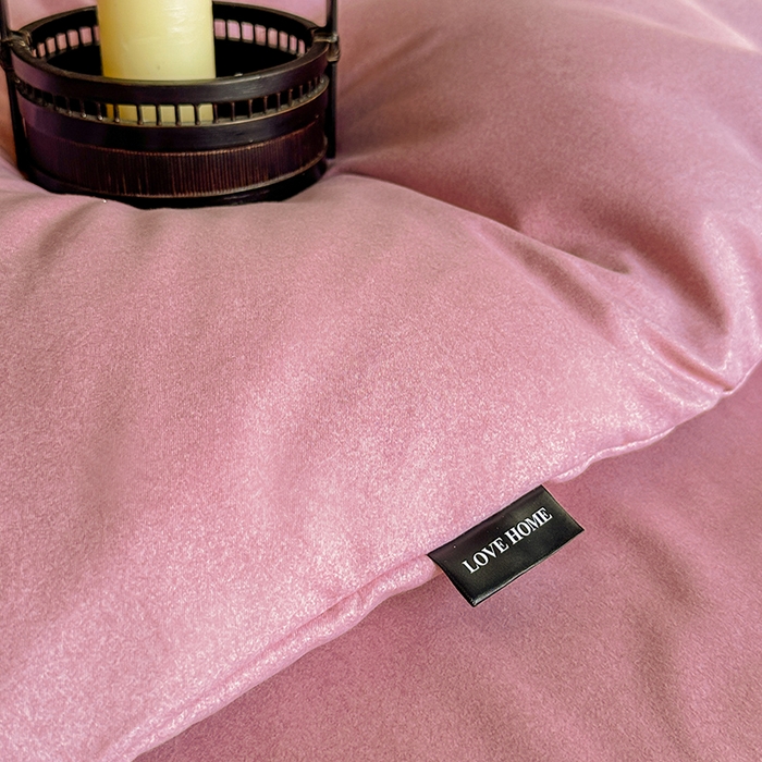 91家纺网 家纺一手货源 找家纺 梵克保罗 2024秋冬加厚肌理纹碳素磨毛刺绣贴布绣花边新中式四件套 豆沙