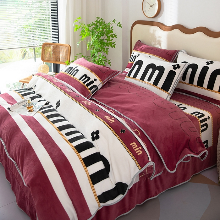 91家纺网 家纺一手货源 找家纺 雨萝家纺 2024新款亲肤舒适牛奶绒四件套 爱如风