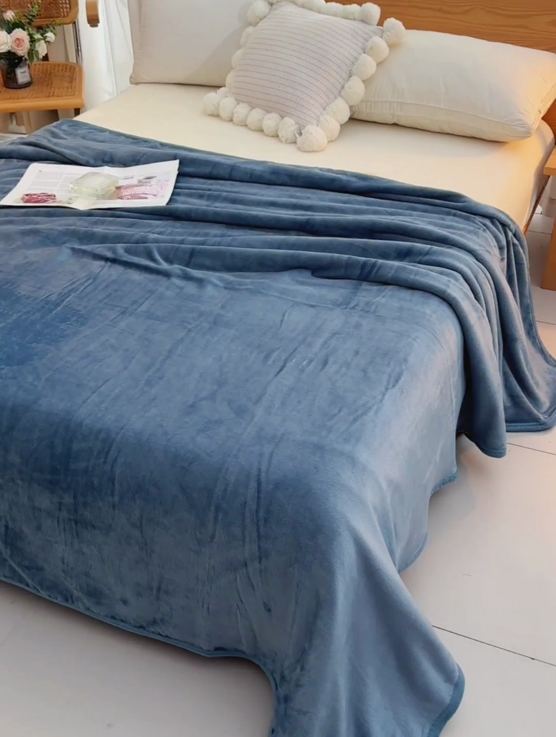91家纺网 家纺一手货源 找家纺 仟人梦 2024新款A类高克重保暖法兰绒多功能保暖毛毯 雾蓝