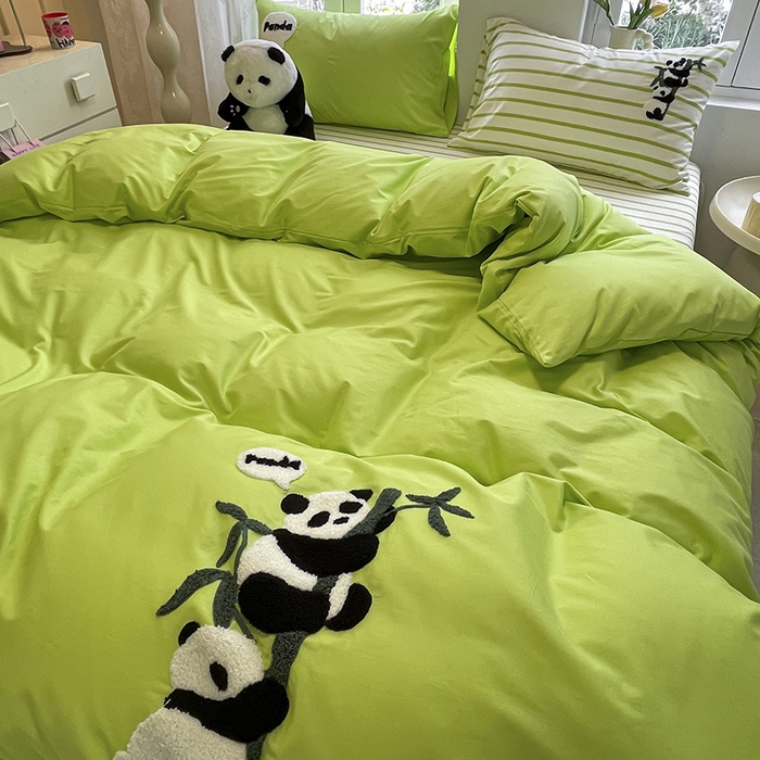 91家纺网 家纺一手货源 找家纺 吉象家纺 2024新款全棉斜纹毛巾绣混搭四件套 熊猫团团