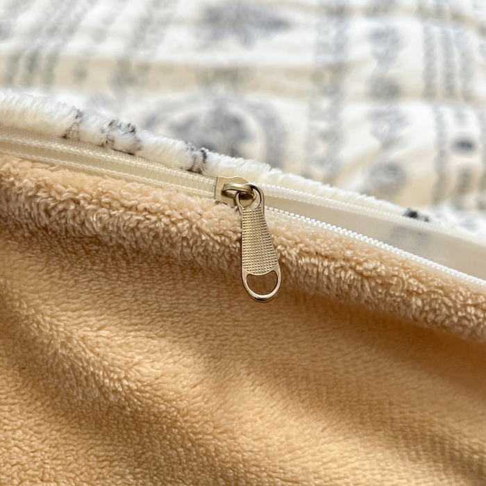 91家纺网 家纺一手货源 找家纺 慕尚家纺 2025新款3.5kg高克重田园花卉类牛奶绒四件套 摩登花园