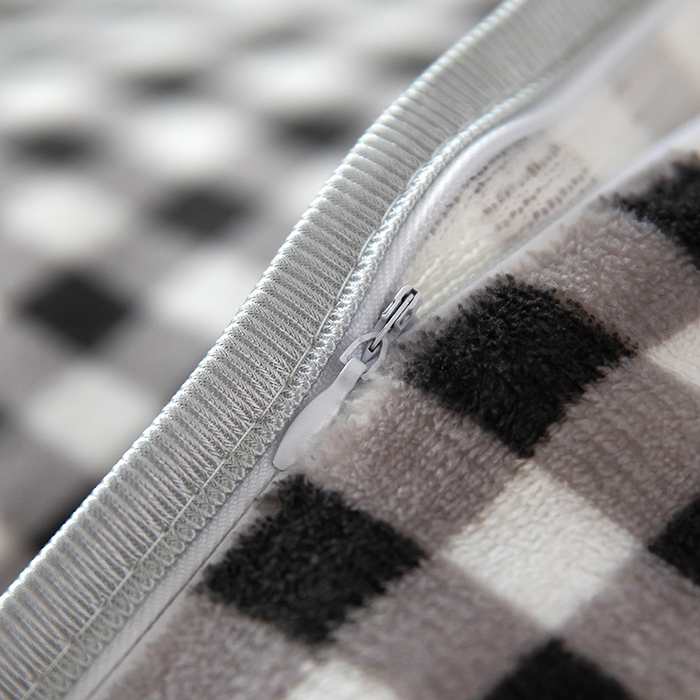 91家纺网 家纺一手货源 找家纺 雨萝家纺 2024新款亲肤舒适牛奶绒四件套 格子熊