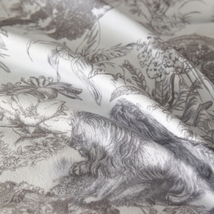 91家纺网 家纺一手货源 找家纺 2025秋冬保暖加厚绒类羽零™绒四件套-【卡米拉】（标准号全网控价(折后券后)不低于159元，（拿货价会员减20元)） 卡米拉灰