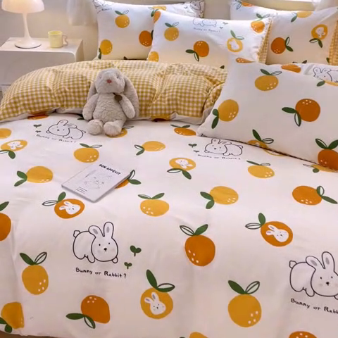 91家纺网 家纺一手货源 找家纺 盛秋家纺 2025新款卡通单被套砂糖兔+黄小格