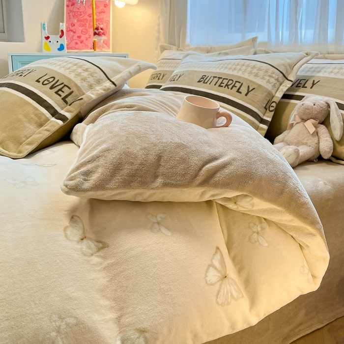 91家纺网 家纺一手货源 找家纺 慕尚家纺 2025新款3.5kg高克重田园花卉类牛奶绒四件套 梦蝶