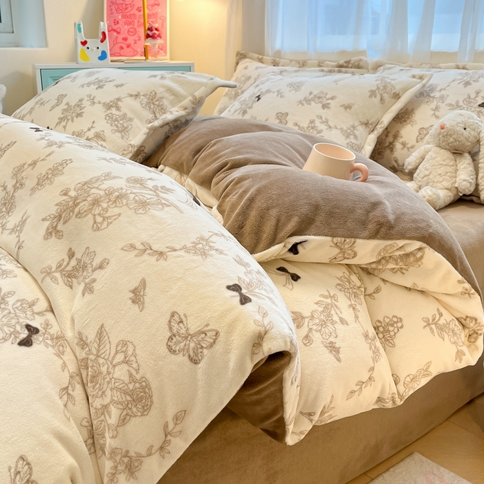 91家纺网 家纺一手货源 找家纺 慕尚家纺 2025新款3.5kg高克重田园花卉类牛奶绒四件套 丽娜