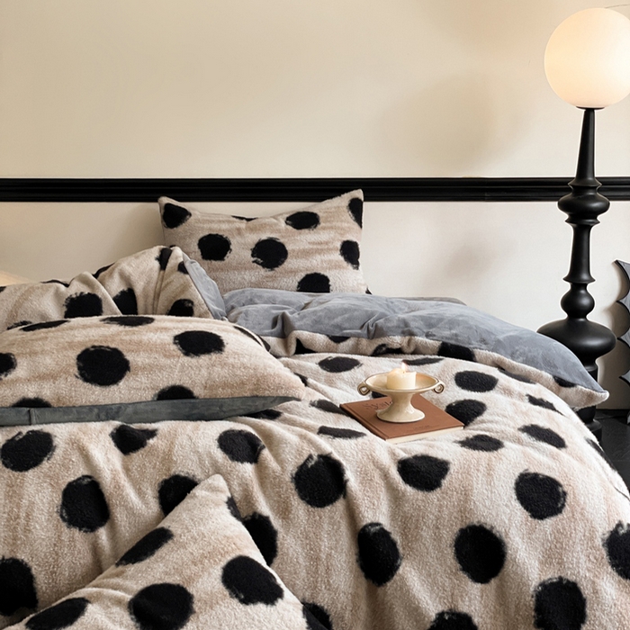 91家纺网 家纺一手货源 找家纺 2025秋冬新品保暖加厚绒类多莉羊绒四件套-【玛丽亚】 鲁克林淡可可