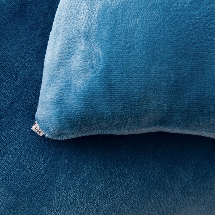 91家纺网 家纺一手货源 找家纺 牛魔王家居 2024新款加厚牛奶绒绣花冬被春秋被大豆被被子 牛奶绒+宾利蓝