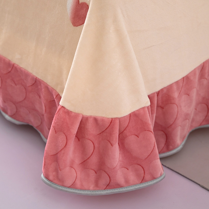 91家纺网 家纺一手货源 找家纺 雨萝家纺 2024新款亲肤舒适牛奶绒四件套 心有灵犀