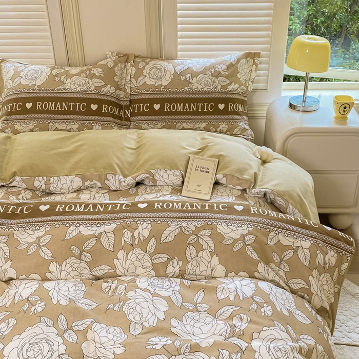 91家纺网 家纺一手货源 找家纺 优品阁 2024新款亲肤舒适全棉磨毛四件套学生三件套系列  初恋-咖