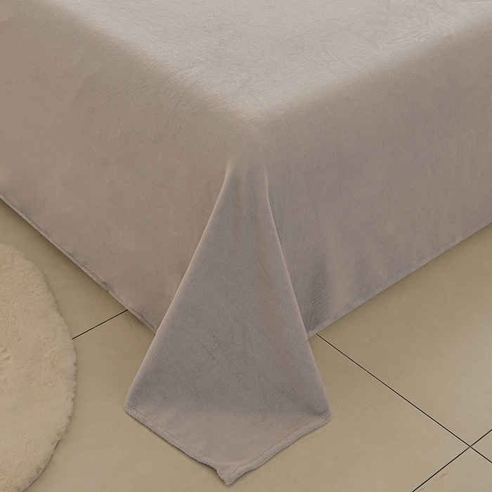 91家纺网 家纺一手货源 找家纺 简爱家纺 2025新款轻奢欧式加厚高克重牛奶绒四件套 薄暮灰