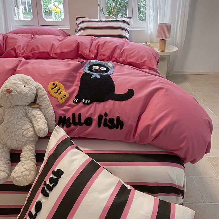 91家纺网 家纺一手货源 找家纺 吉象家纺 2024新款全棉斜纹毛巾绣混搭四件套 小馋猫