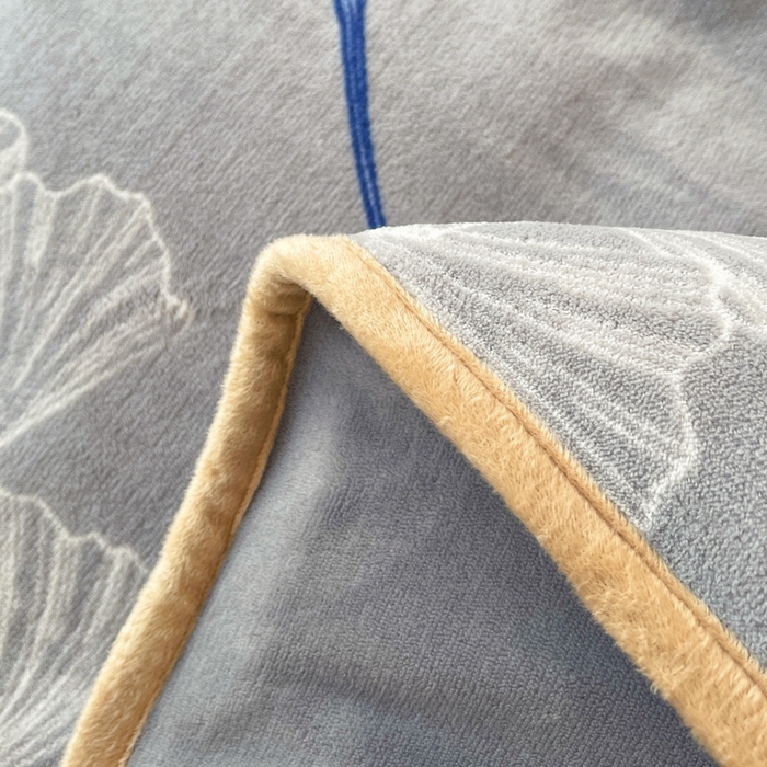 91家纺网 家纺一手货源 找家纺 2024秋冬A类牛奶绒加厚夹棉床笠+牛奶绒被套四件套银杏叶