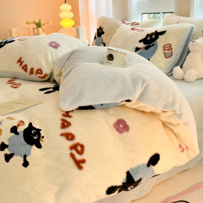 91家纺网 家纺一手货源 找家纺 慕澄家纺 2024新款兔绒牛奶绒加厚保暖印花四件套 小羊咩咩