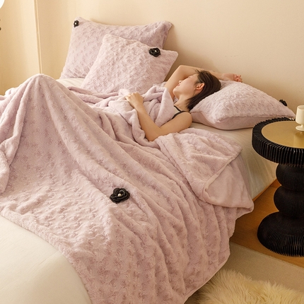 2024秋冬保暖加厚绒类玫瑰兔绒毛毯、抱枕 毛毯-萝兰紫