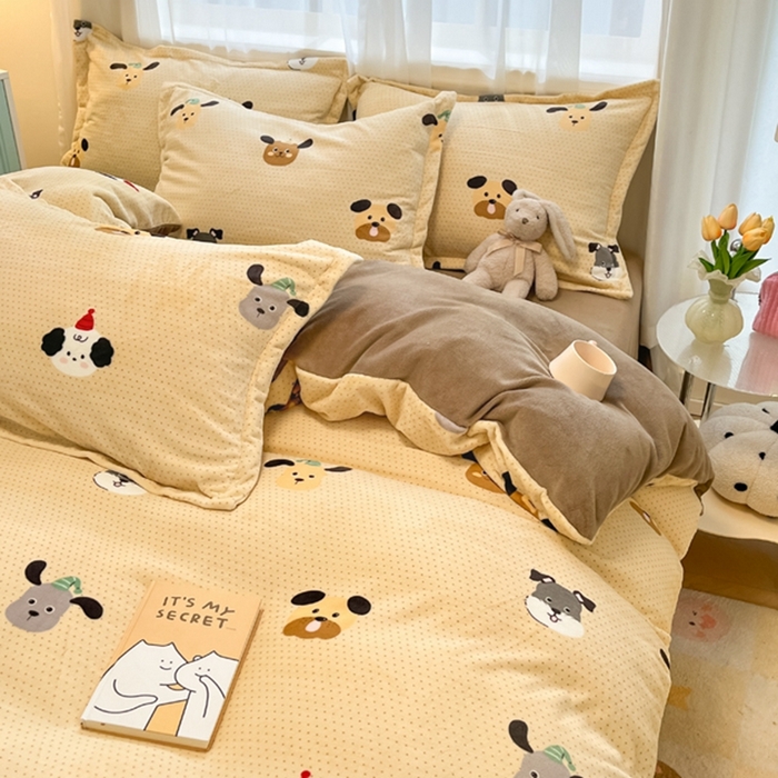 91家纺网 家纺一手货源 找家纺 慕尚家纺 2025新款3.5kg高克重田园花卉类牛奶绒四件套 开心狗