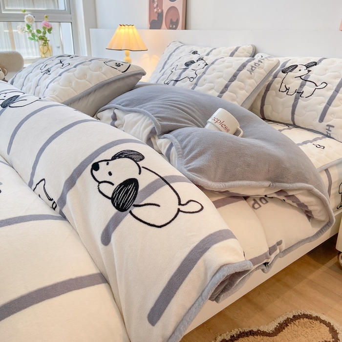 91家纺网 家纺一手货源 找家纺 2024秋冬A类牛奶绒加厚夹棉床笠+牛奶绒被套四件套午后时光