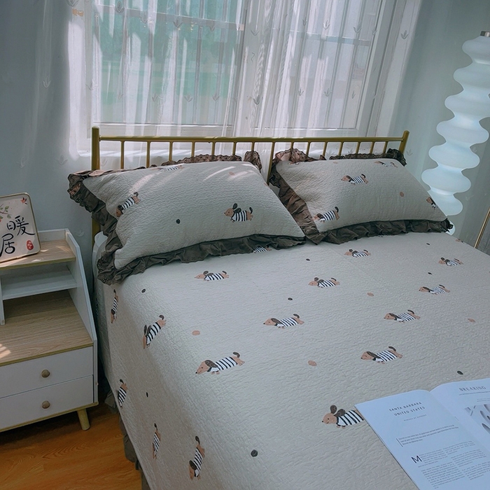 91家纺网 家纺一手货源 找家纺 2024新款亲肤舒适法式床盖三件套 拉拉狗