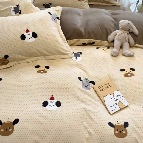 91家纺网 家纺一手货源 找家纺 慕尚家纺 2025新款3.5kg高克重田园花卉类牛奶绒四件套 开心狗