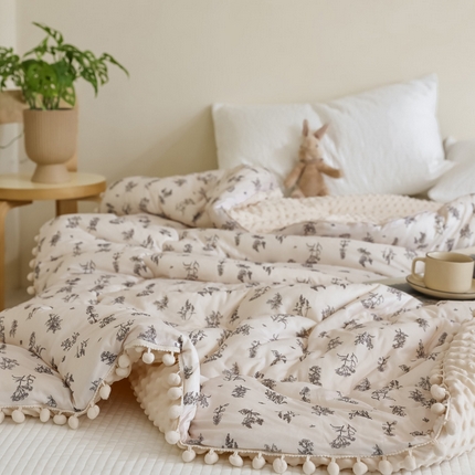 91家纺网 家纺一手货源 找家纺 （总）U被家纺 2025新款针织棉球球系列豆豆冬被被子被芯