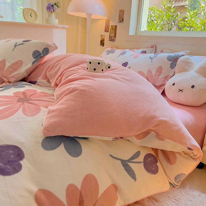 91家纺网 家纺一手货源 找家纺 慕尚家纺 2025新款3.5kg高克重田园花卉类牛奶绒四件套 苏格兰